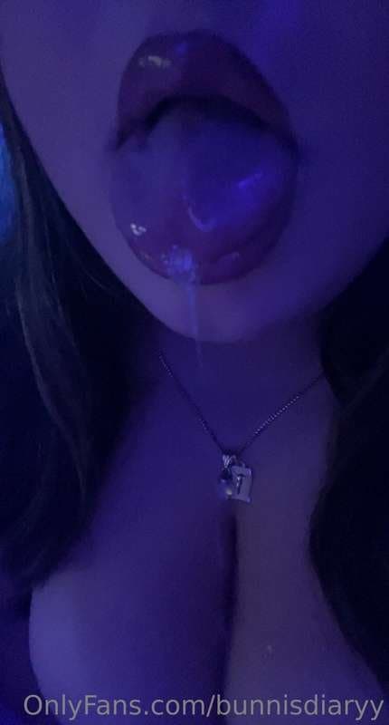 Click to view full size bunni