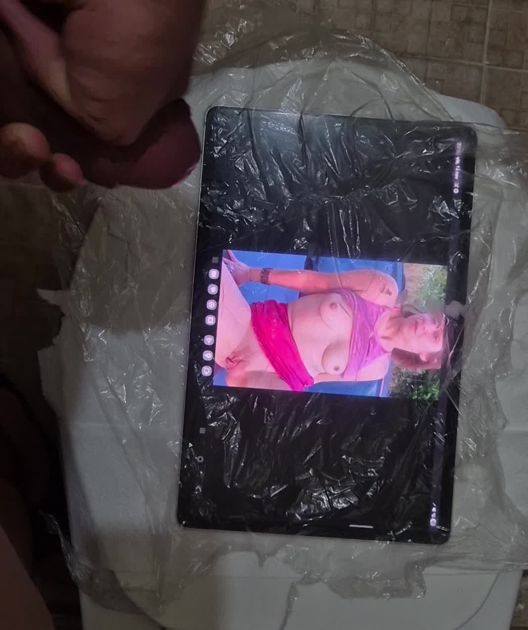 Masturbándome con la rica StephanieX