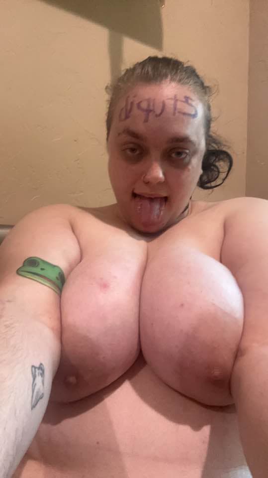 Fat Texas kik clown gooner: Lonelysub97