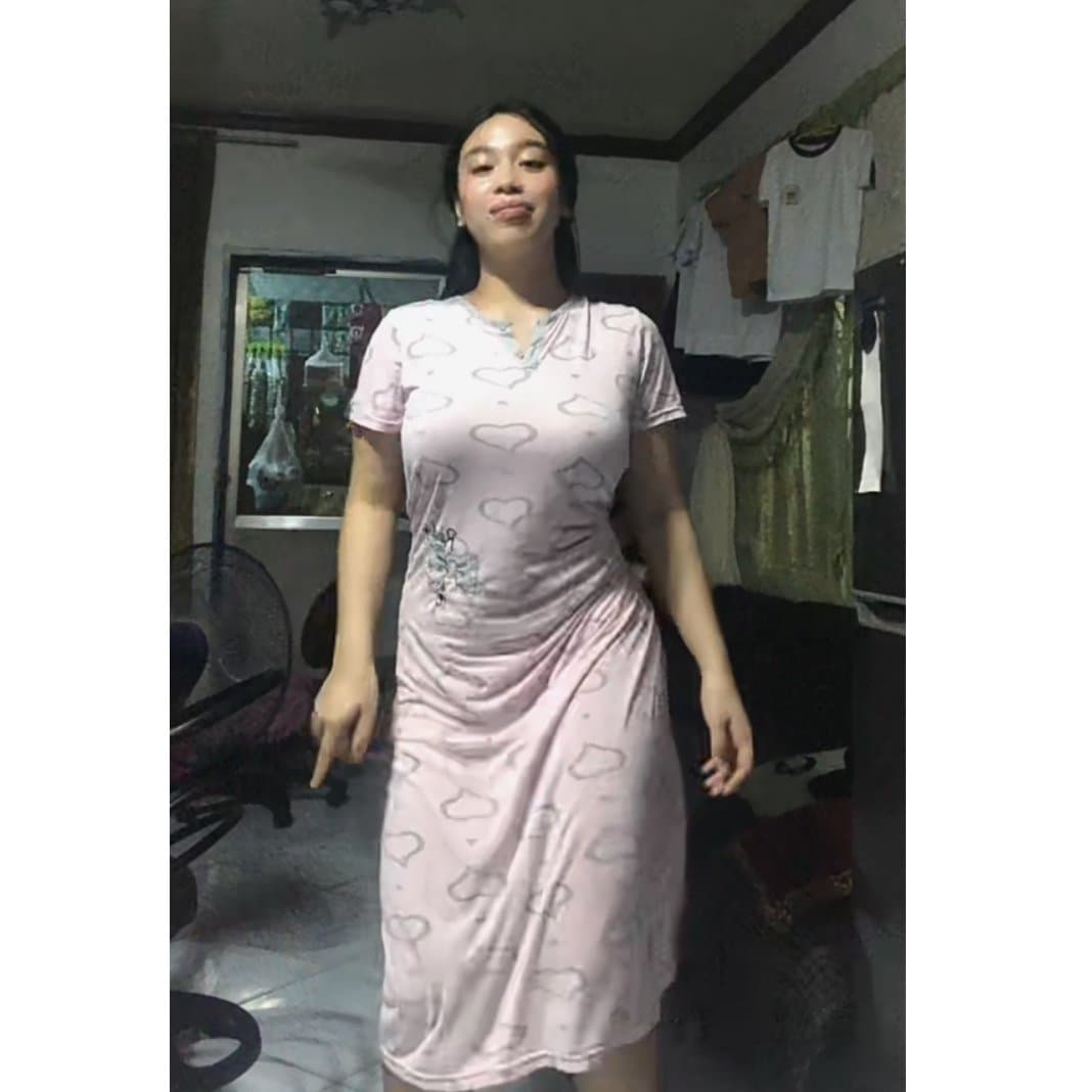 Awek melayu Tiktok viral gelek body padu goyang body mantap / malay badan montok #1