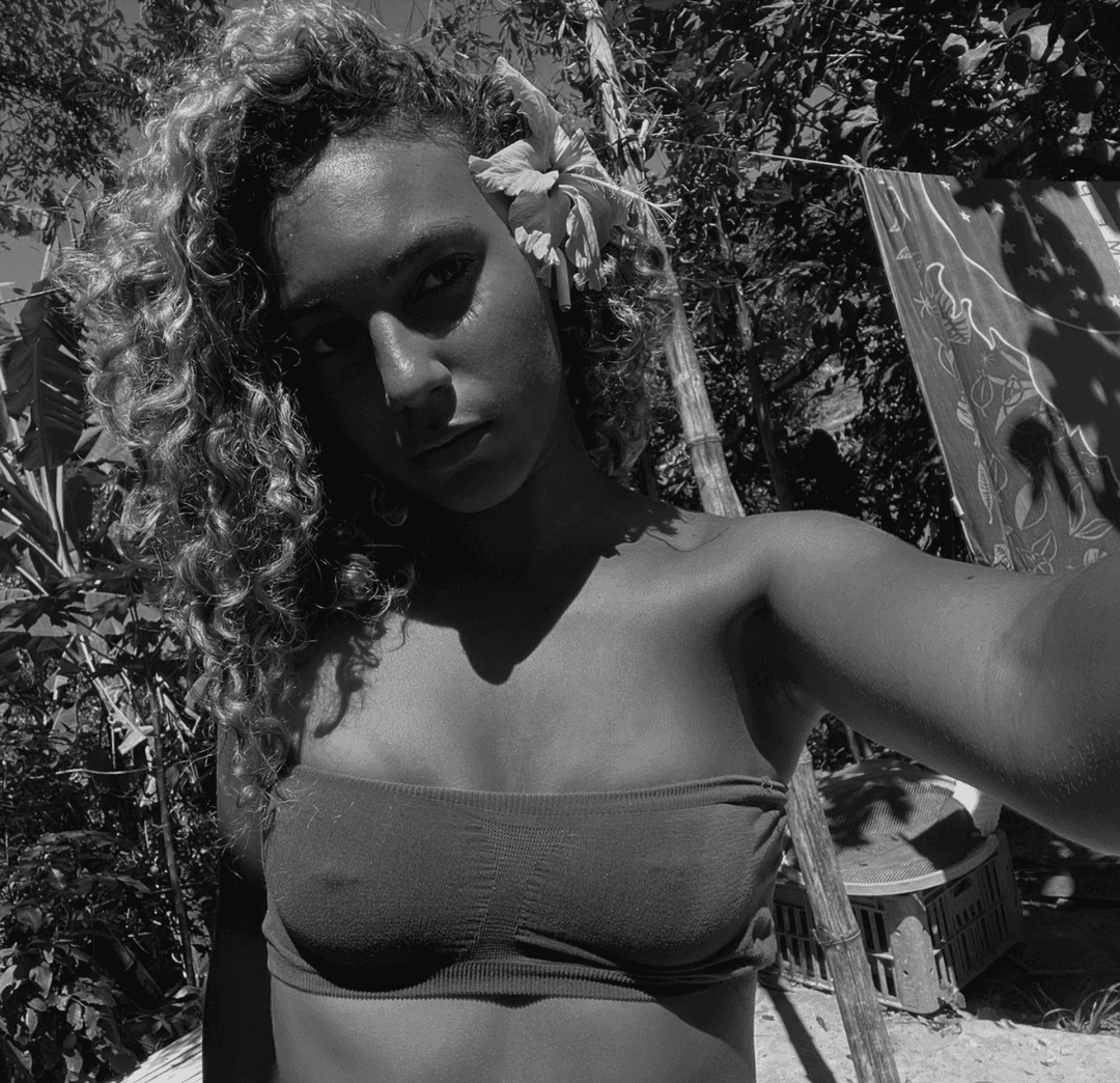 May Roma peitinho durinho adora mascar chiclete Delicia