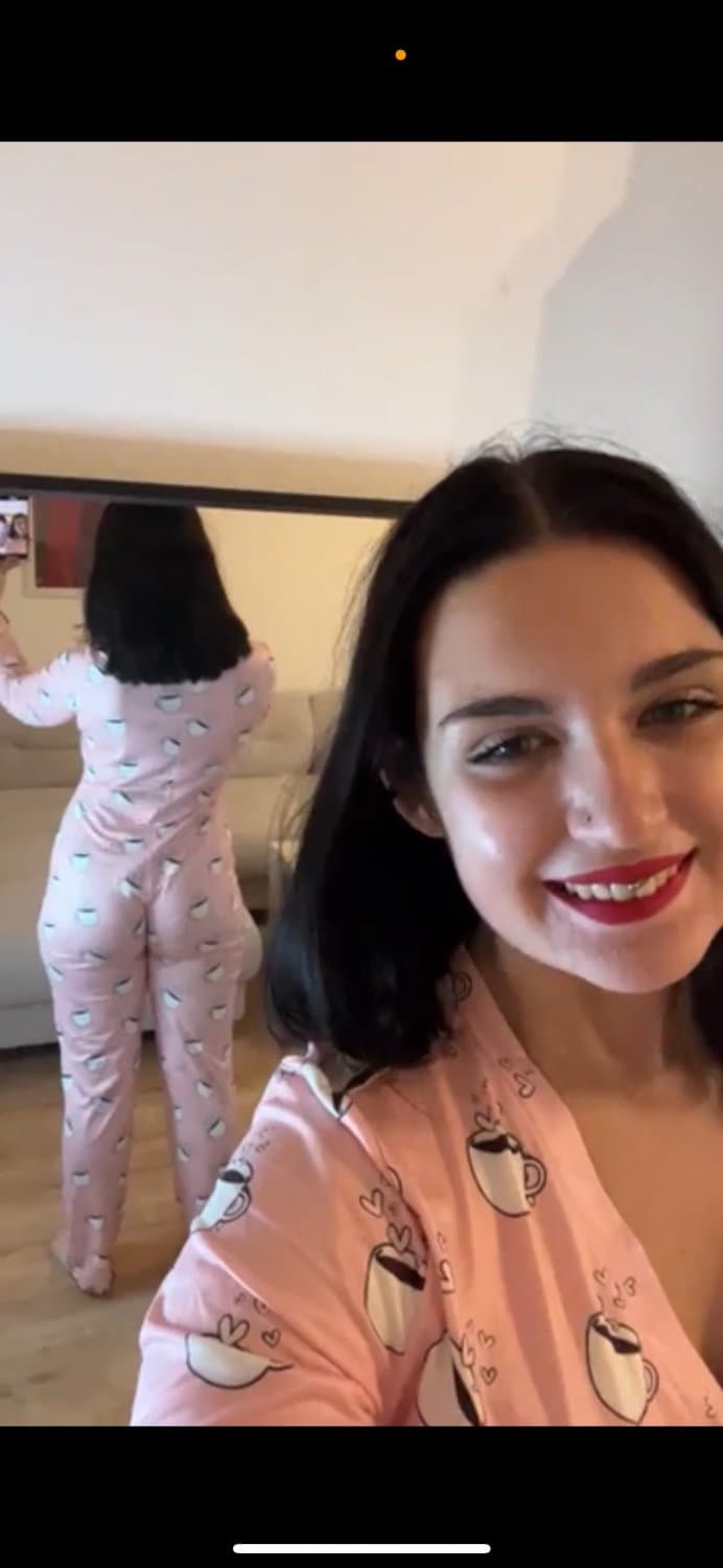 Thick PAWG Gym Slut Has A Great Big Ass