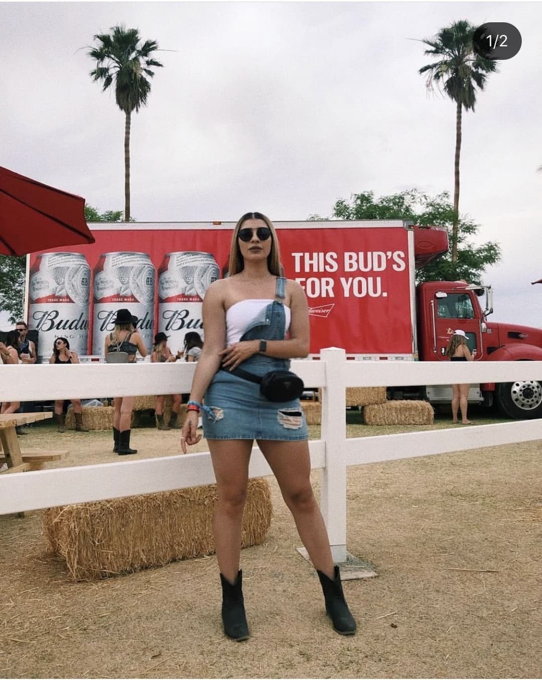 Nicole really got thicker after she had that baby.. you think her baby daddy approves?