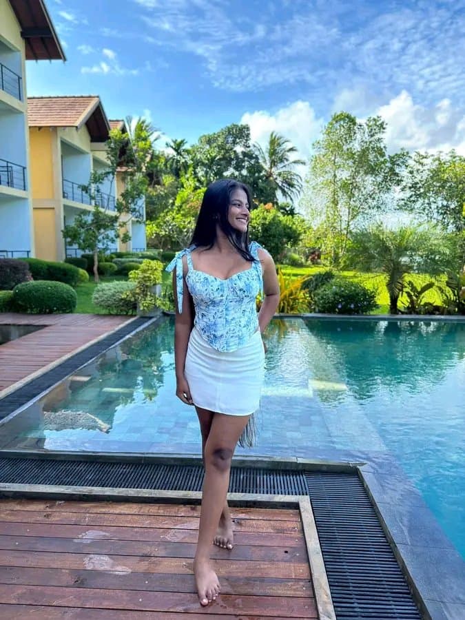 #srilankan #thilini #sinhala #badu