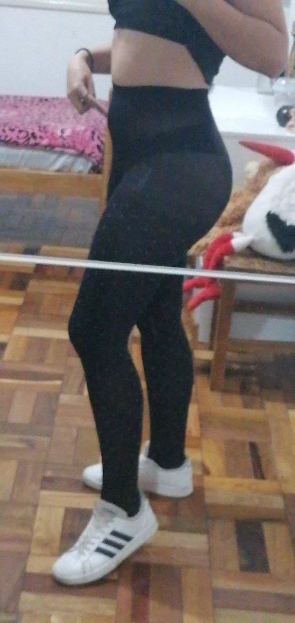 Putita traga esperma  exhibida por cornudo ??