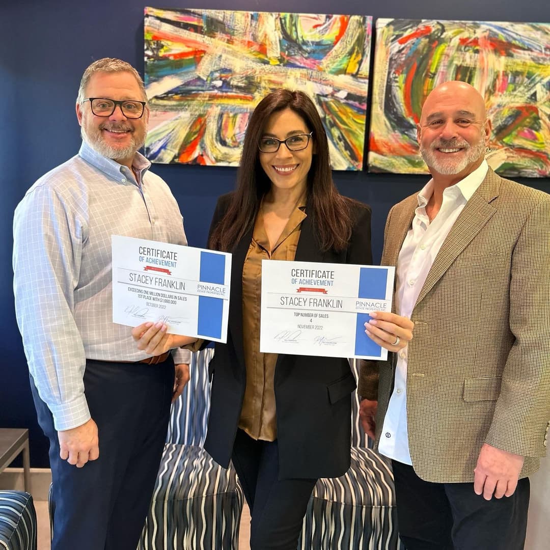 Pornstar turns realtor