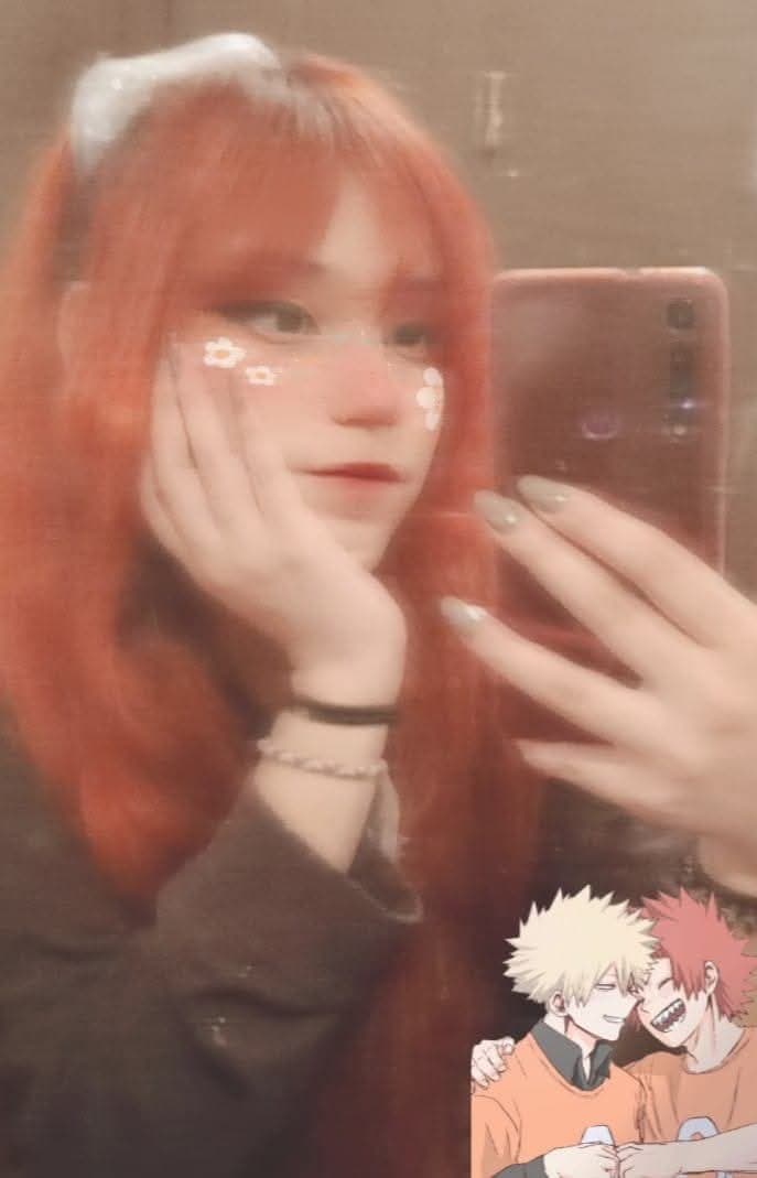 Compañera del trabajo ya casi cae