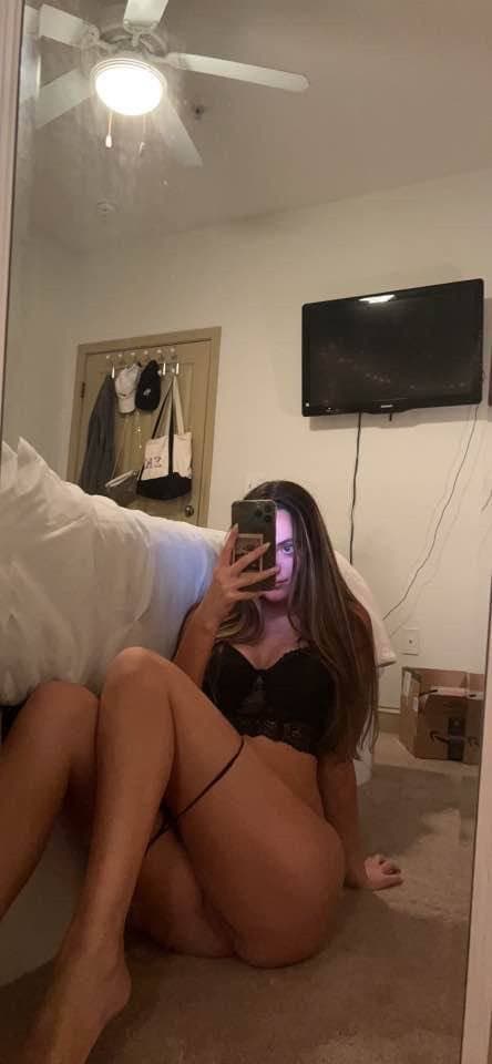 Click to view full size Ķřýśťà