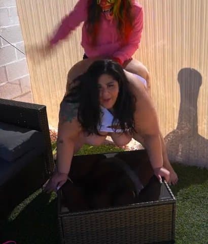 Slutty fat hoes pounded by a Clown ass mf