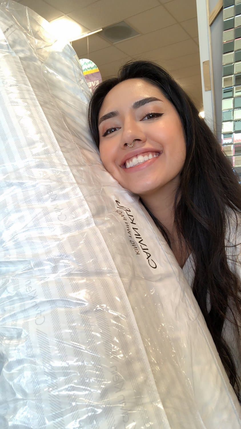 Mae Asian amateur streamer loves roleplaying Leaks