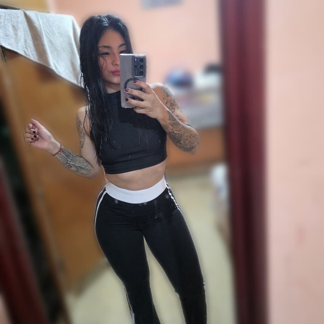 Culona Argentina/Big Thick Ass Argentina -- (NoNude/Soft)