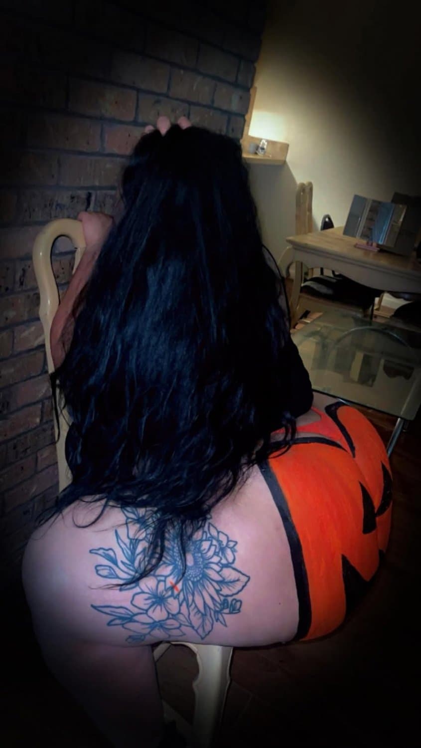 MASSIVE HUGE THICK BIG OLE BOOTY ASS SSBBW LATINA