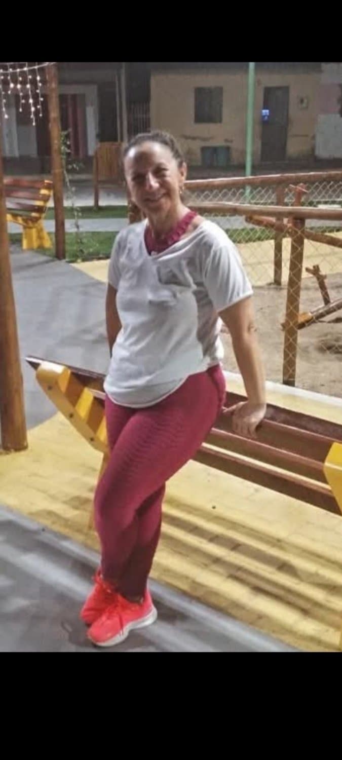 Minha mamãe safada q vontade de comer essa safada q da pra meu primo e meus amigos