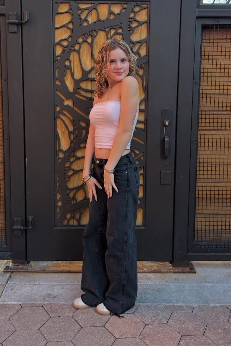 Teen Gabbie will get you leaking