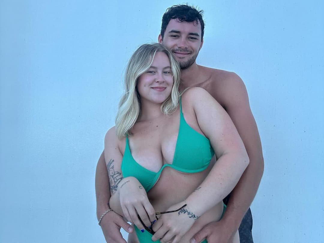 India’s massive tits and ass