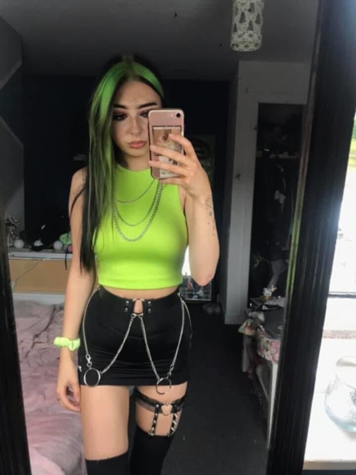Green Haired Emo Goth Babe! BIG TITTY GOTH MOMMY CONFIRMED