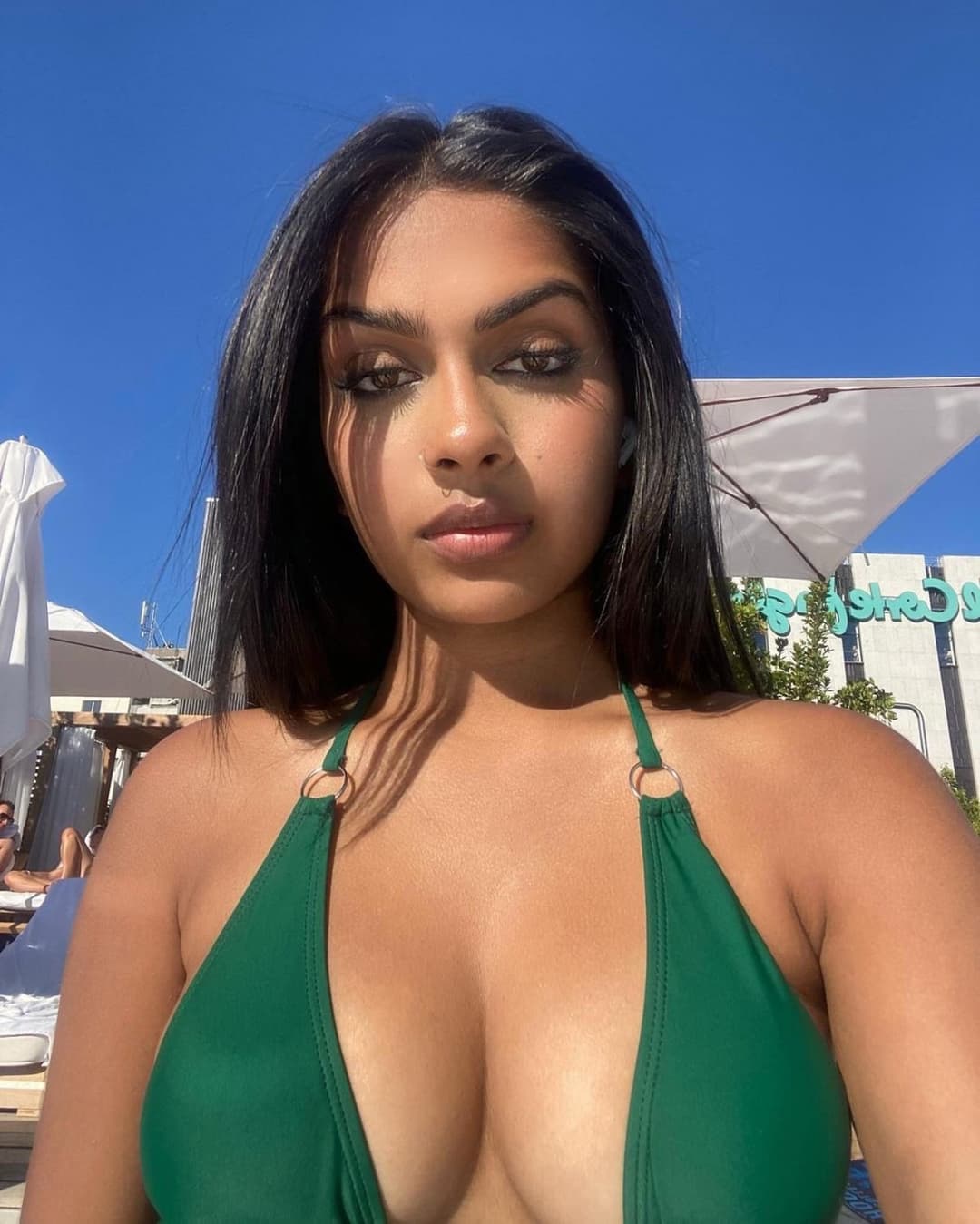 Brown desi whore needs those camel curry tits fucked by a big white cock