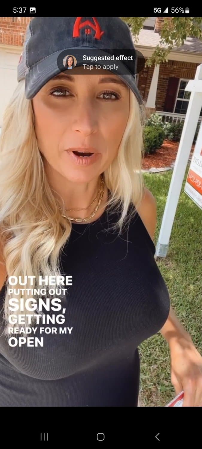 Anyone know this Texas slut milf or want to know her and live in Texas kik me at jnertzer