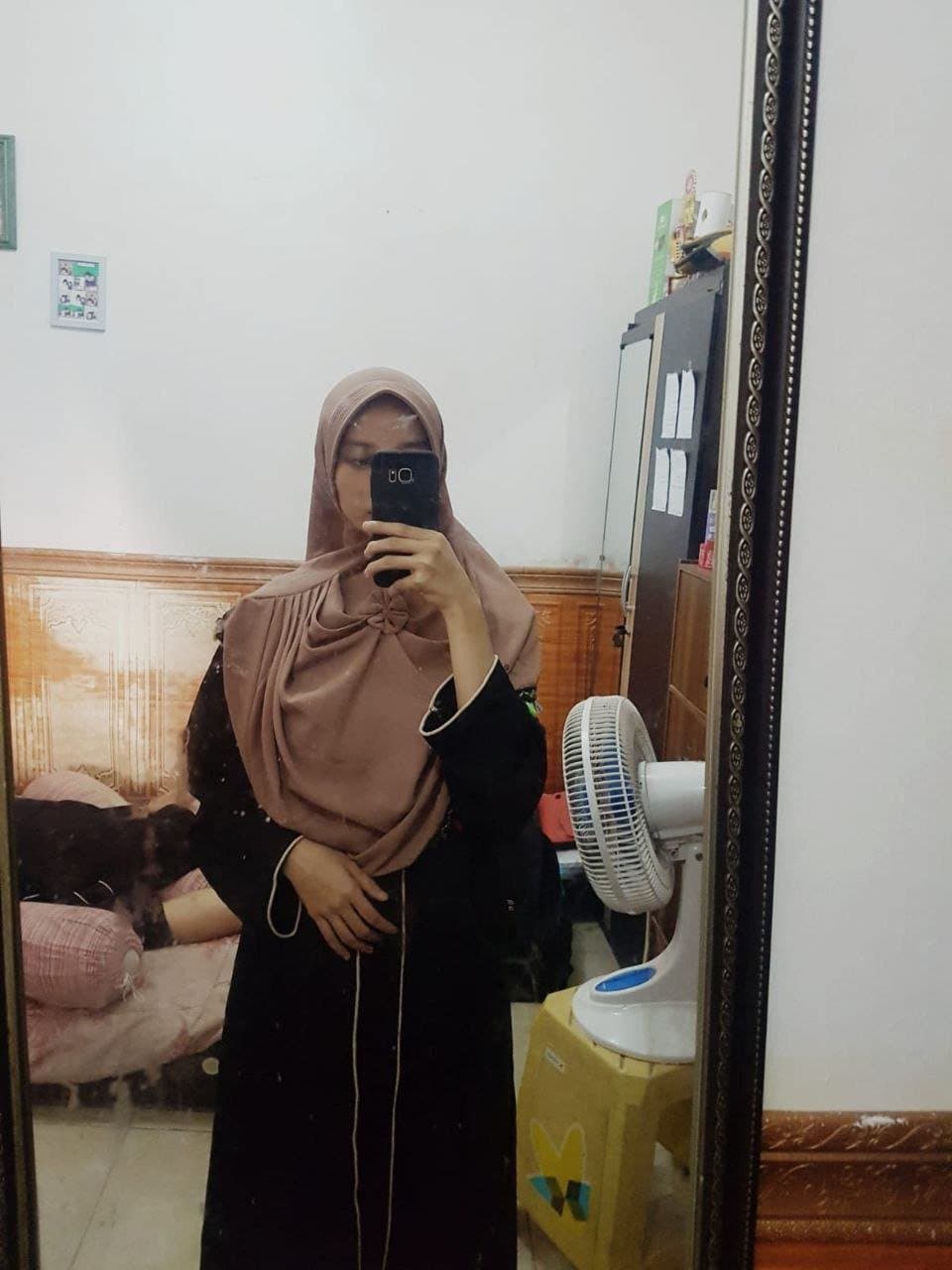 Indonesian muslim slut