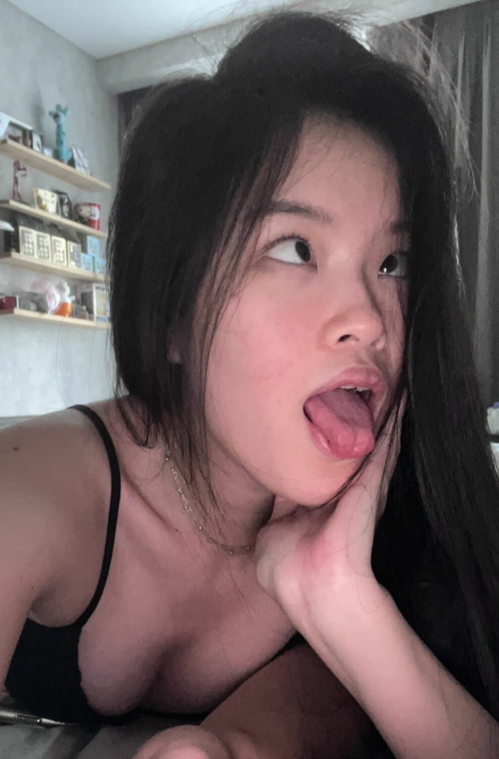 Priscillia 21 Bali Slut