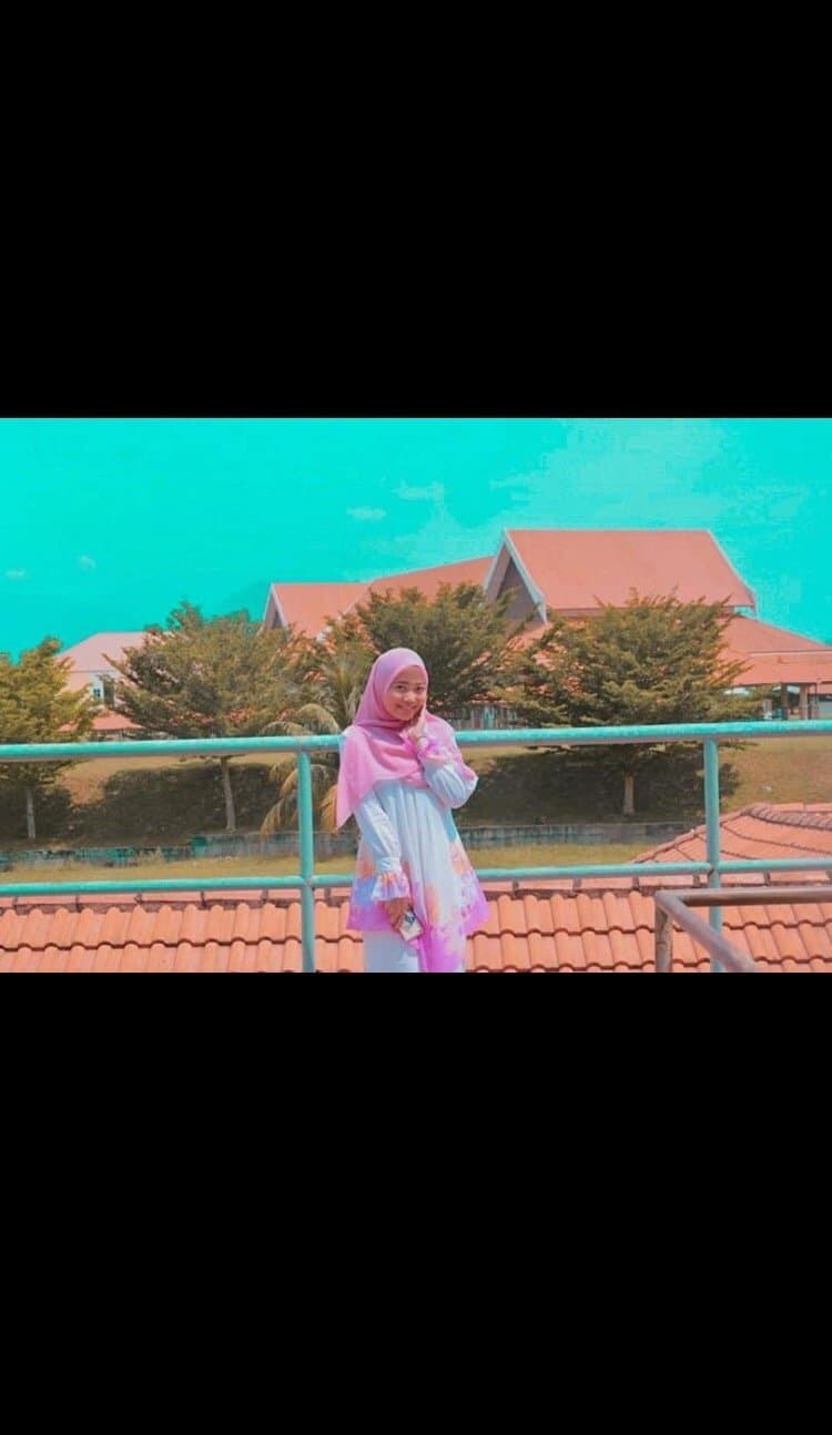 Click to view full size shasha hijab cantik colmek big tit memek malaysia indonesia muslim milf kacamata glasses