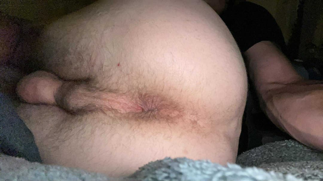 Cute twink from New York has a nice ass and a big cock