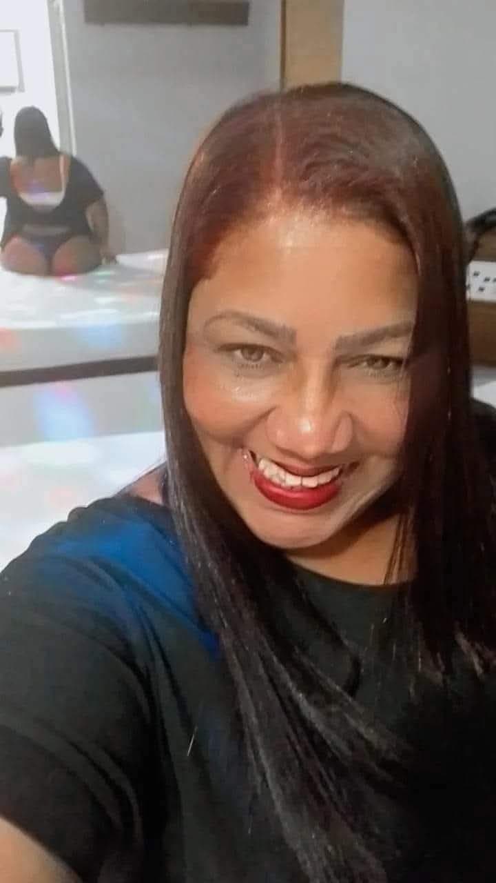 Pensa numa gordinha muito gostosa