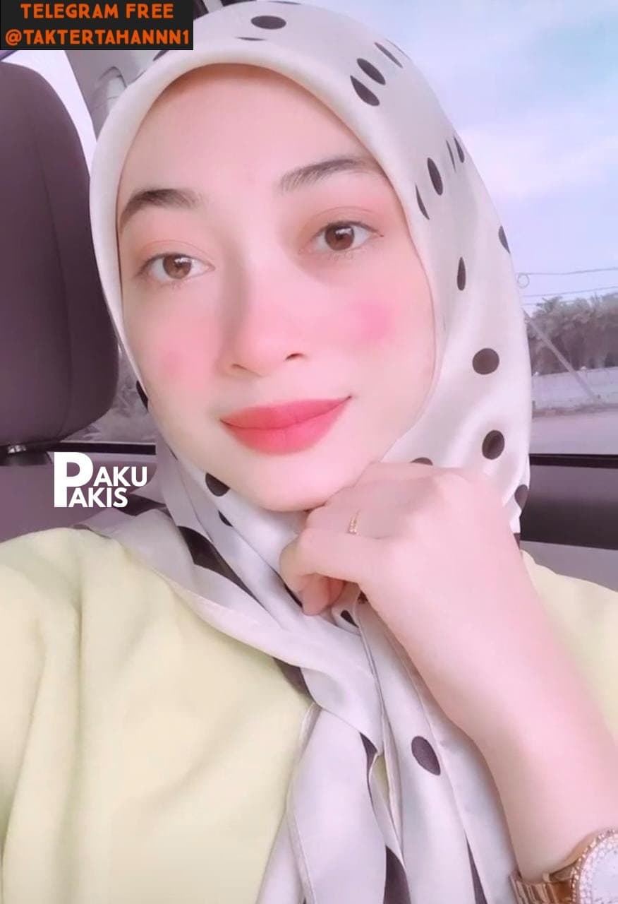 SAPUR4 RAHM4 hijab cantik colmek memek muslim crot malaysia