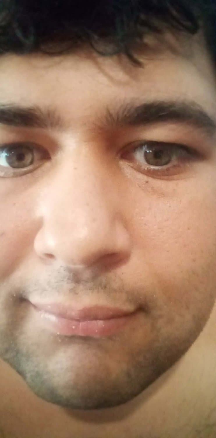 me llamo yoni, joven, 29 años, busco sexo con mujeres de toda edad, wilde, buenos aires, argentina