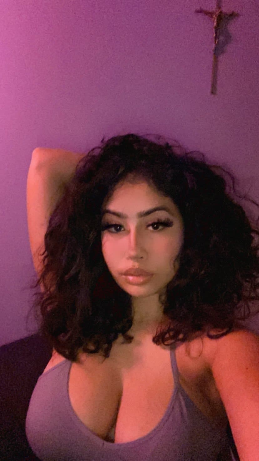 Nyc Latina Dropbox available !