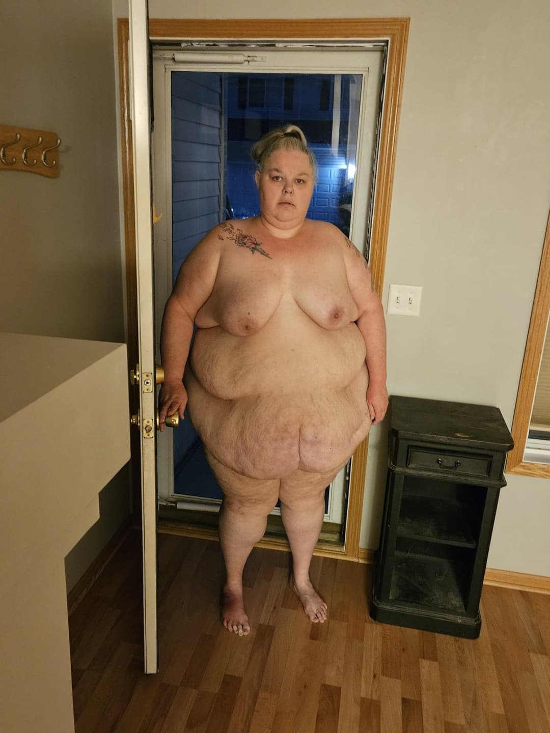 Nasty Public Fat Bitch Aprill Thompson is addicted to BBC