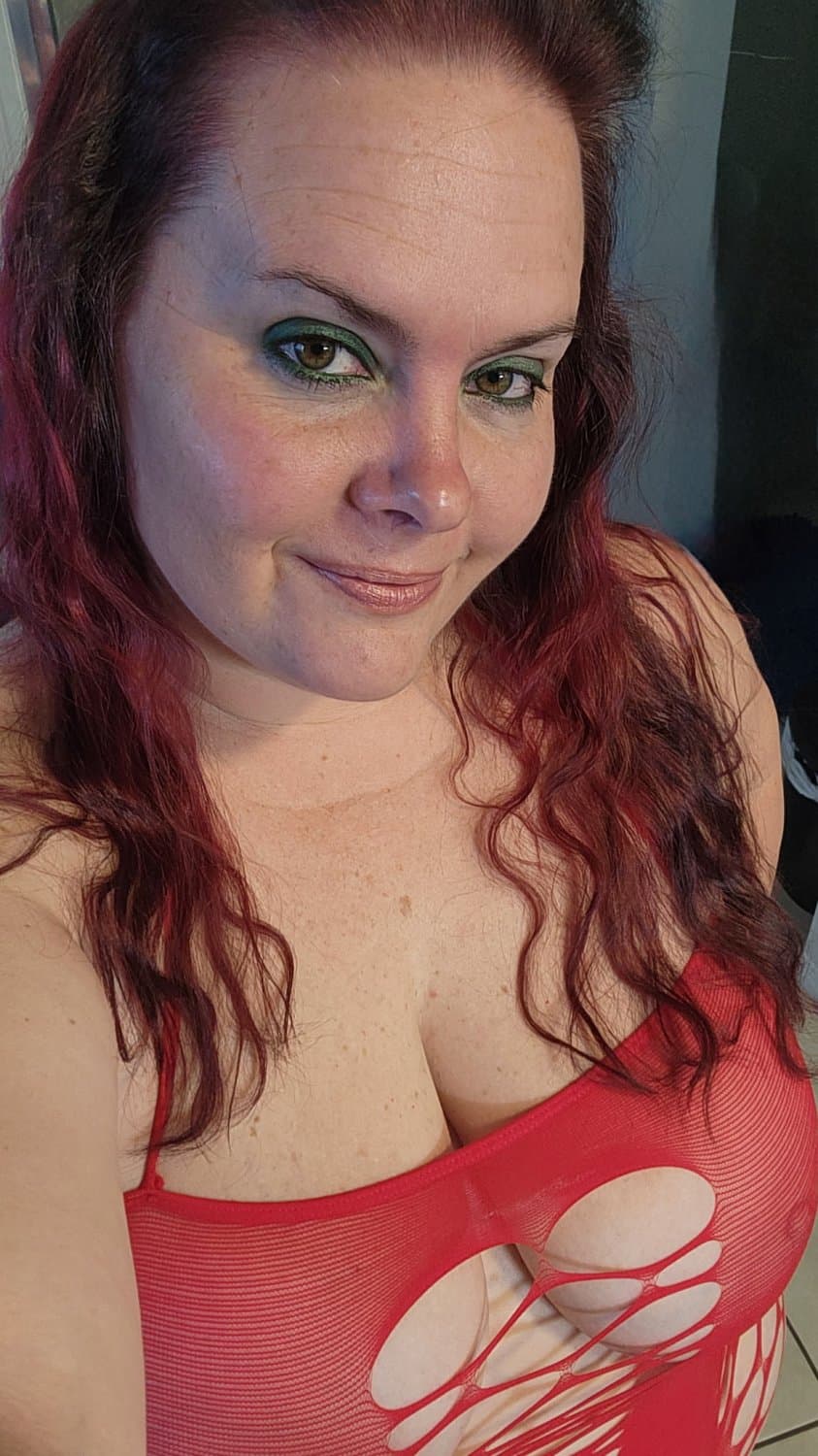 AZ BBW Hotwife #10 (Pics for Boyfriend and Girlfriend couple)