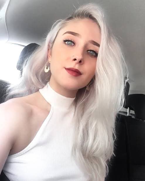 Andygm PORNO. Maestra de Alemán e influencer. Videos DEEPFAKE porno. Historias IG hot