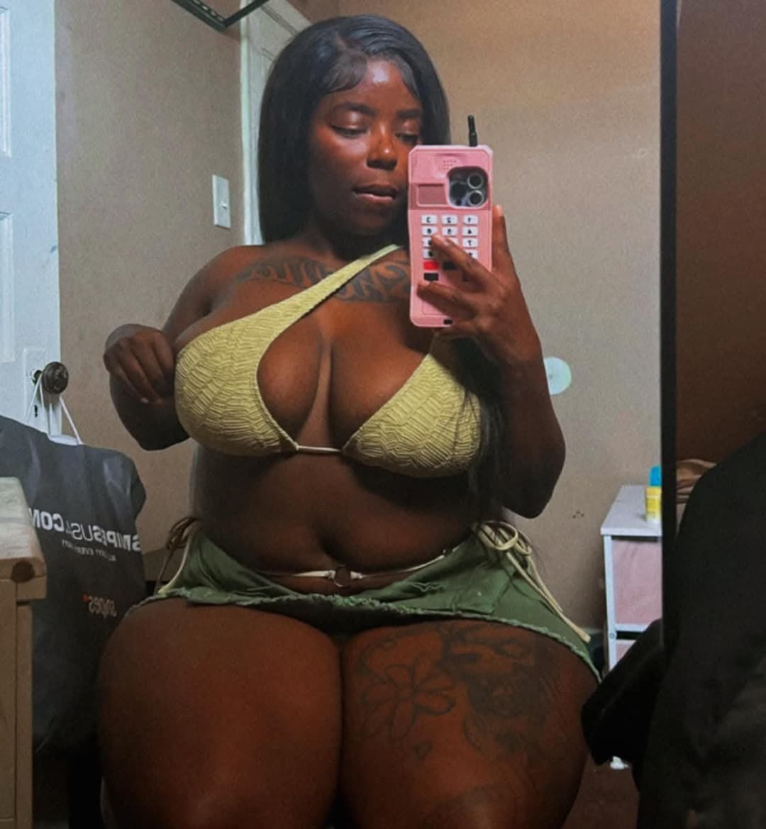 BIG OLE JUICY THICK FAT ASS BBW SSBBW LATINA EBONY