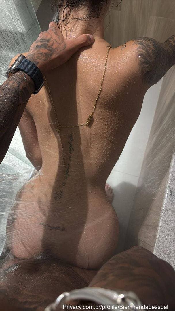 Casal famosinho fodendo gostoso(Black Cat)