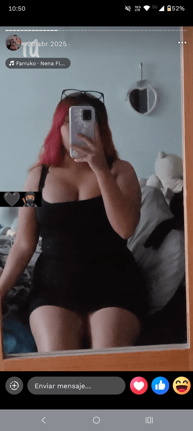 Morena caliente tetona