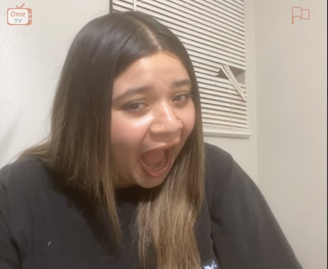 Dickflash a putita en Ometv, le encanta, me pide leche y queda asombrada