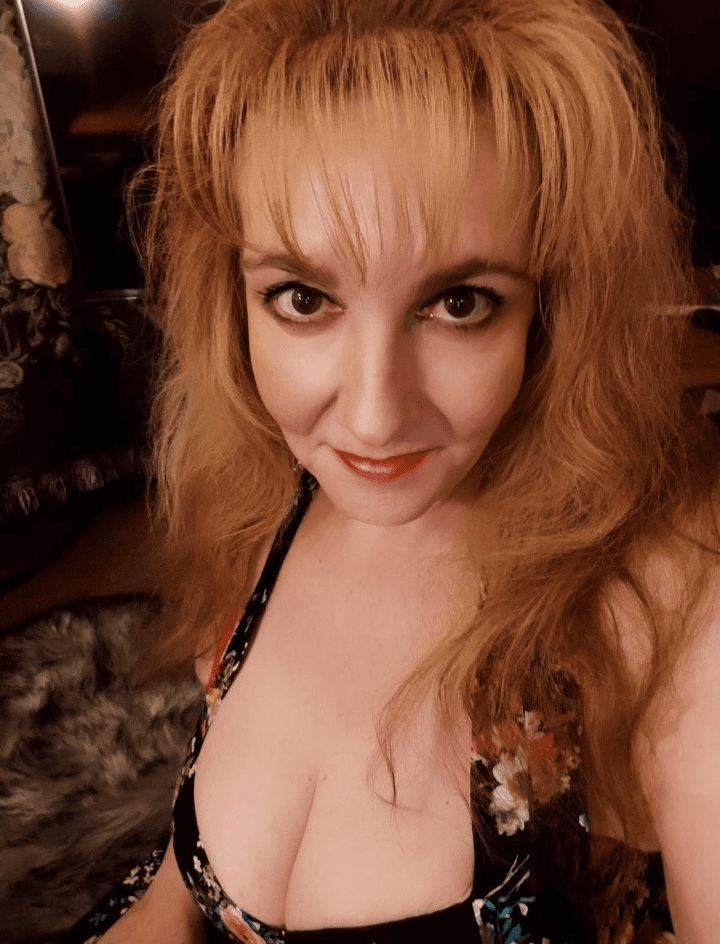 Click to view full size Melody Huge Titted Pain Slut