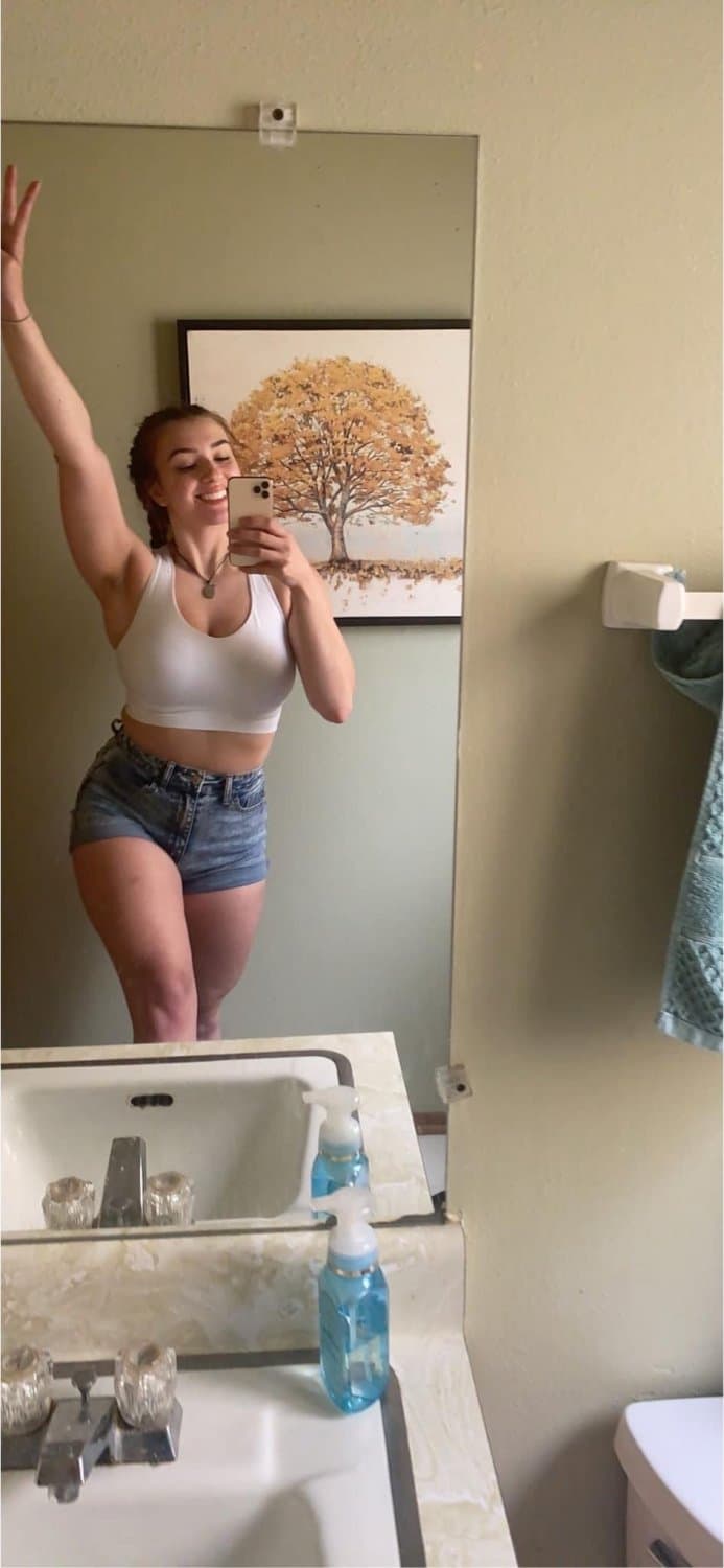 Imagine walking in on your friends from college making out while the brunette gets titty fucked..