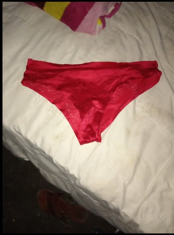 Rafayblanca González bien ??siempre trae los calzones  porque todos los días se la meto por