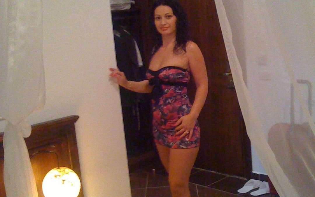 Daniela from Orlando is a married webslut looking for cock and humiliation