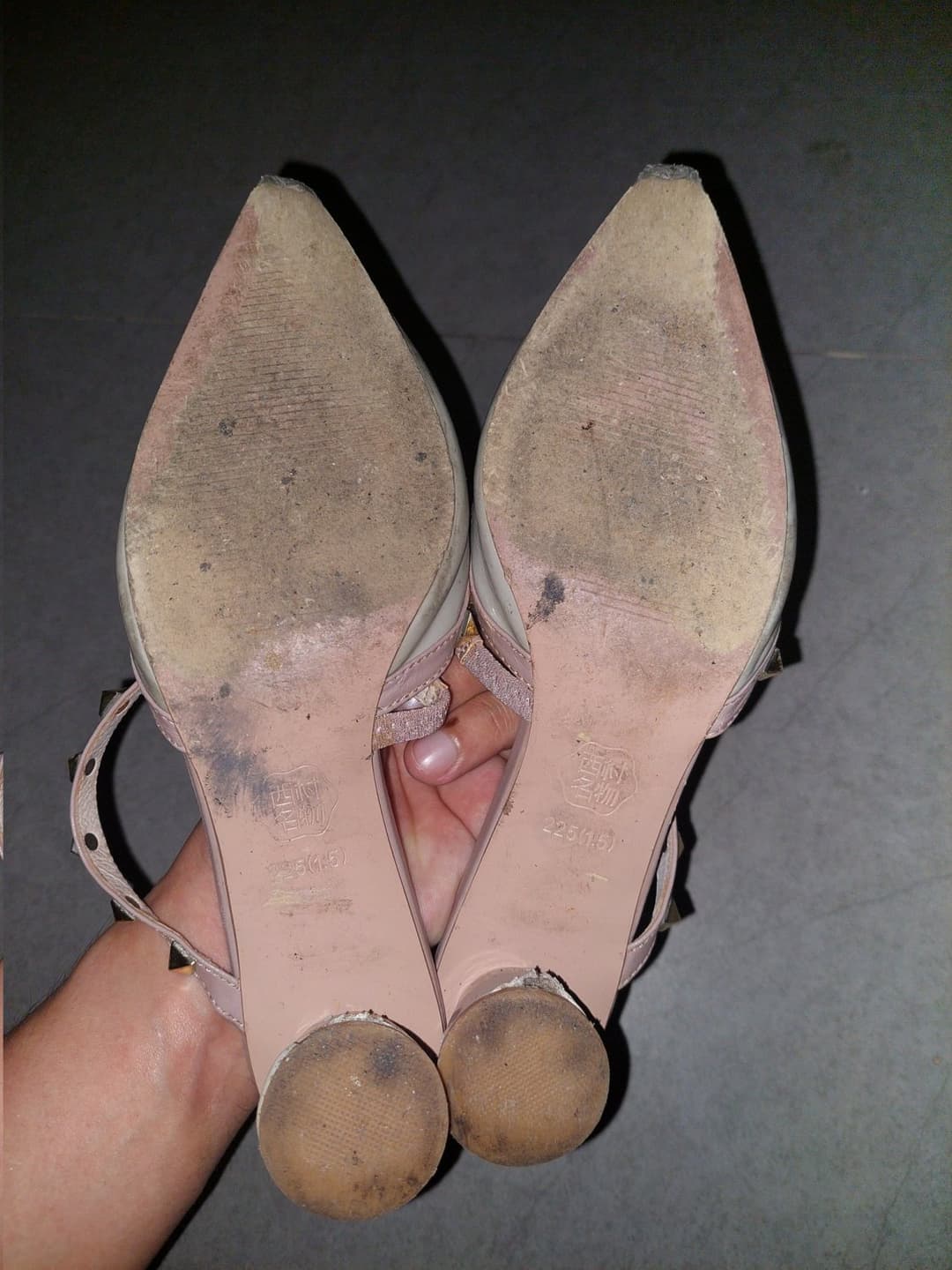 Click to view full size Asian shoes and cum