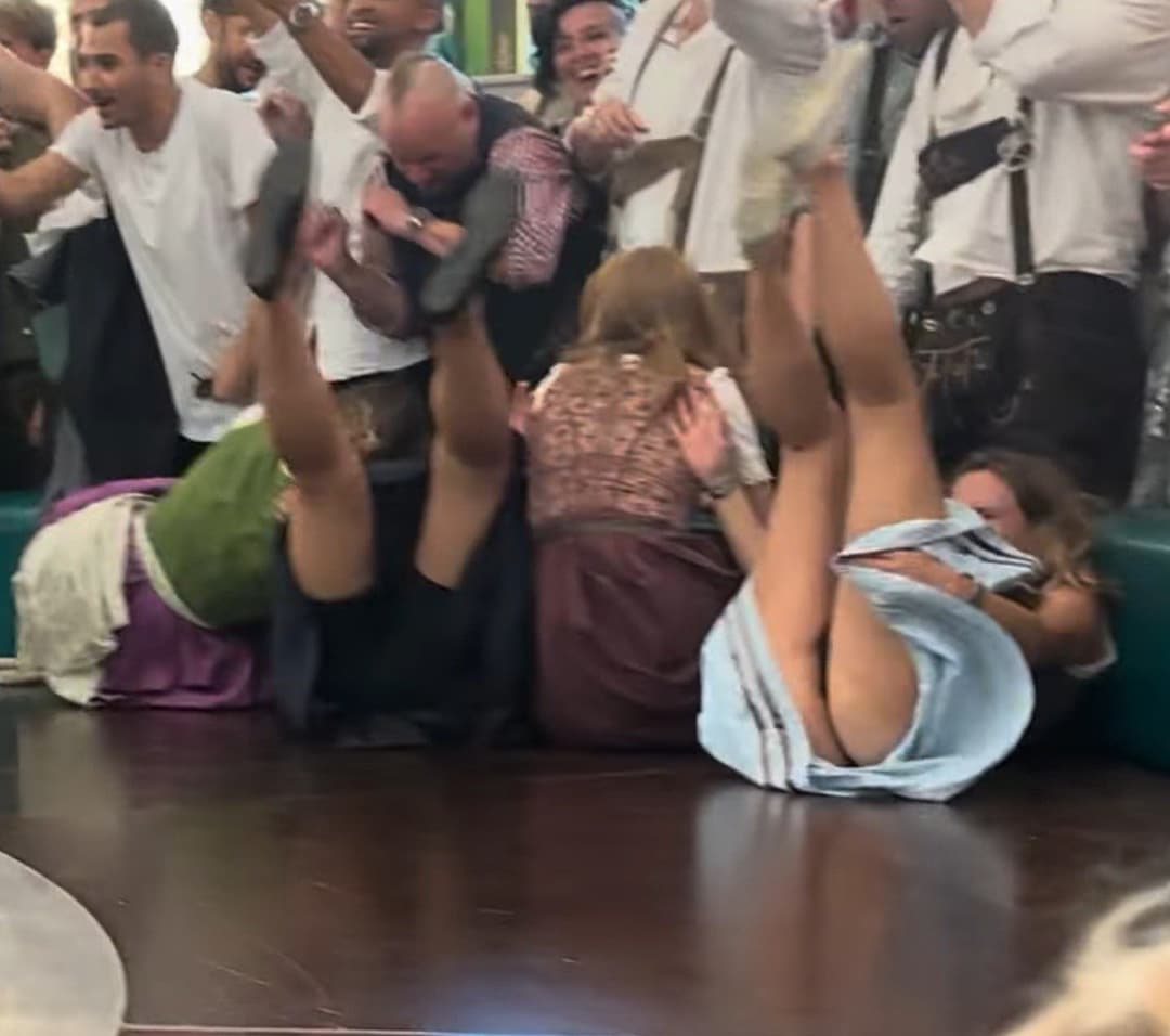 Click to view full size Devils Wheel Upskirts Pt. 2