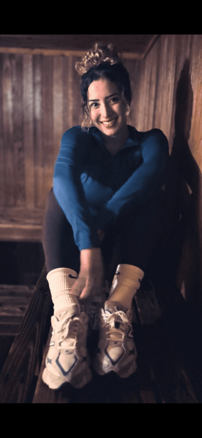 Dumb thick Latina milf with a fat ass and huge tits