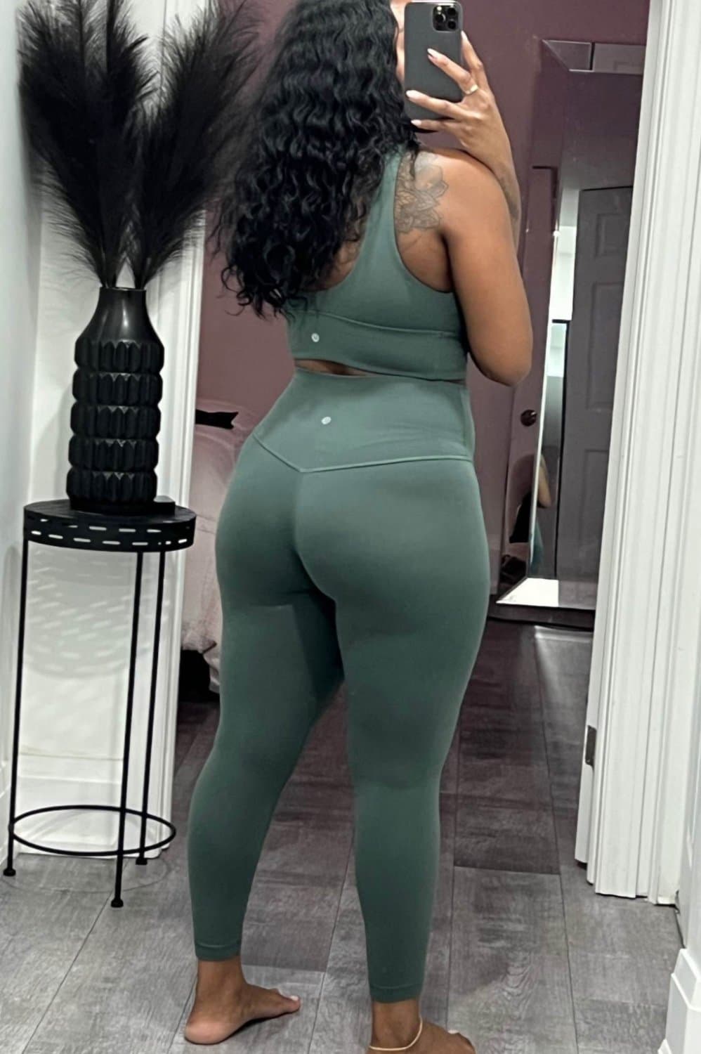 Wagon Wednesday. Slutty nigga edition. Bitch thought she was safe posting on facebook marketplace