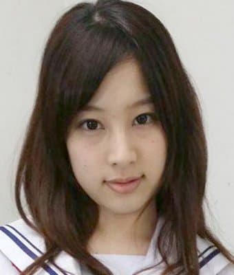 Chinami Sakura, hermosas japonesa una puta arrecha x l verg.