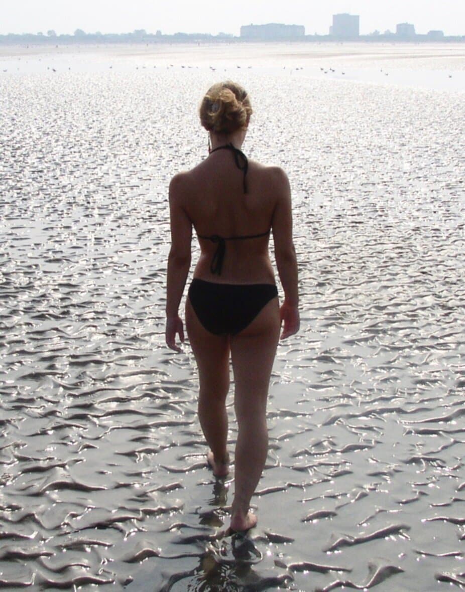 Elisa, 24 yo german love being a webslut !