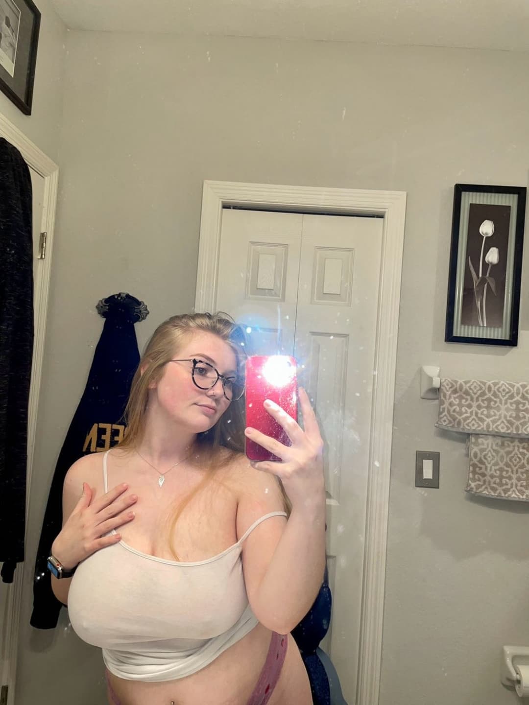 Amateur Girlfriend with Big Breast