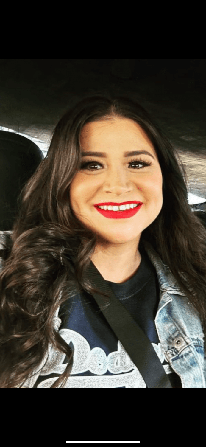 Click to view full size I’m obsessed with my coworker Antoinette