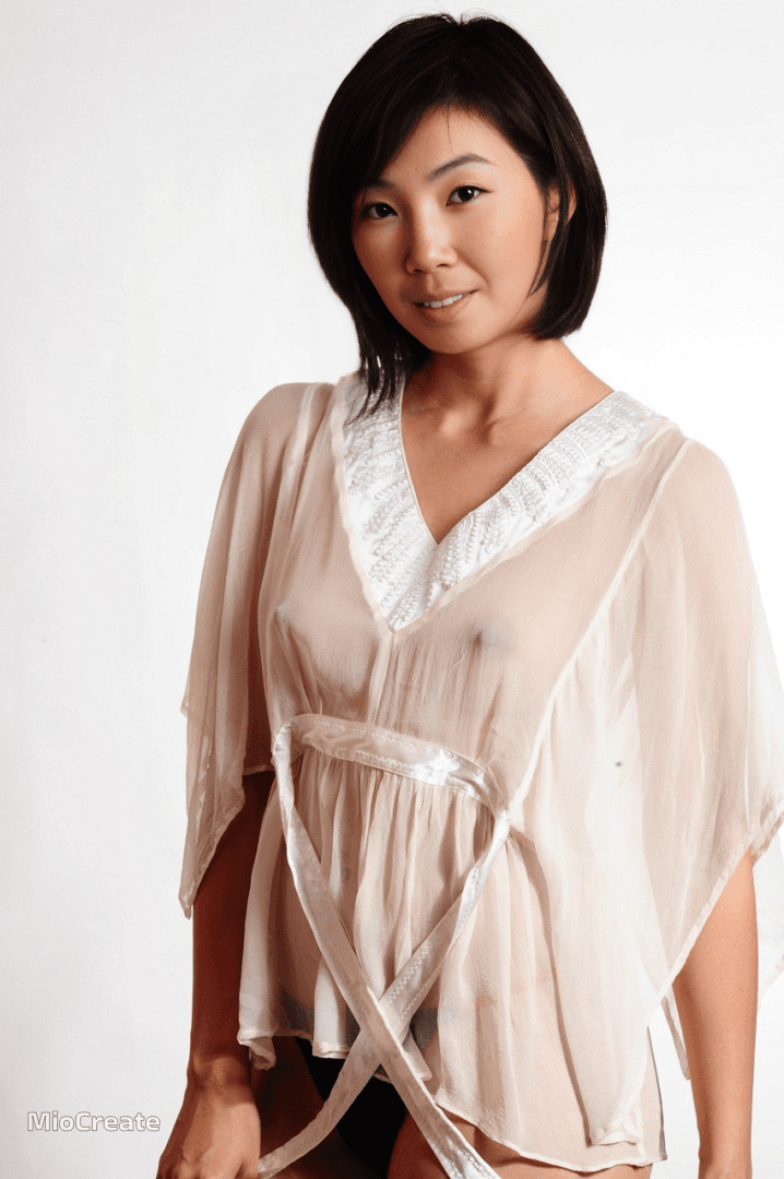 Chinese Asian Whore Samantha Wong Making Horny Men Cum Inside Her